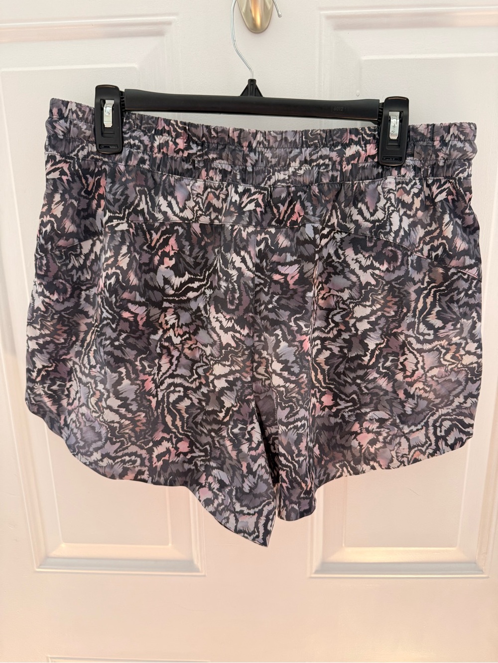 Athleta Crossroads Shorts - Large